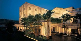 The-Oberoi-Grand-Kolkata